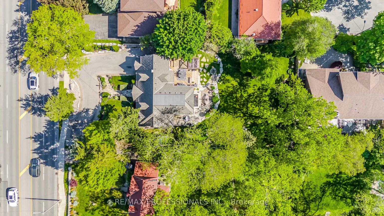 29, Mattice, Islington-City Centre West, Toronto