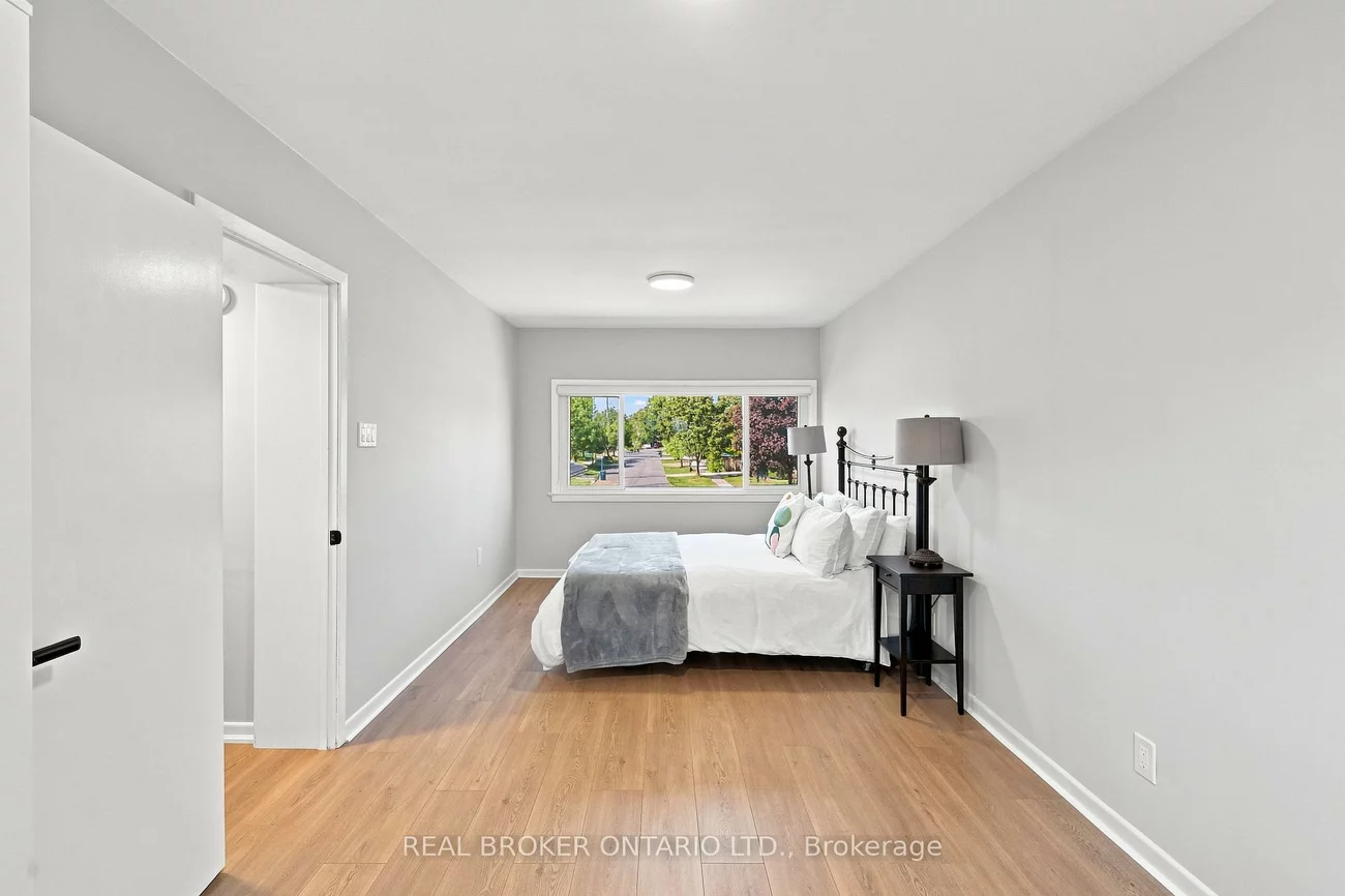 7, Allison, Stonegate-Queensway, Toronto