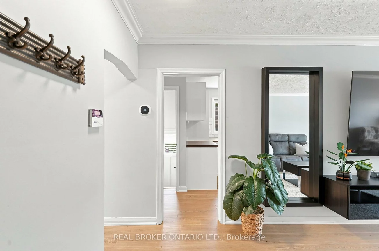 7, Allison, Stonegate-Queensway, Toronto