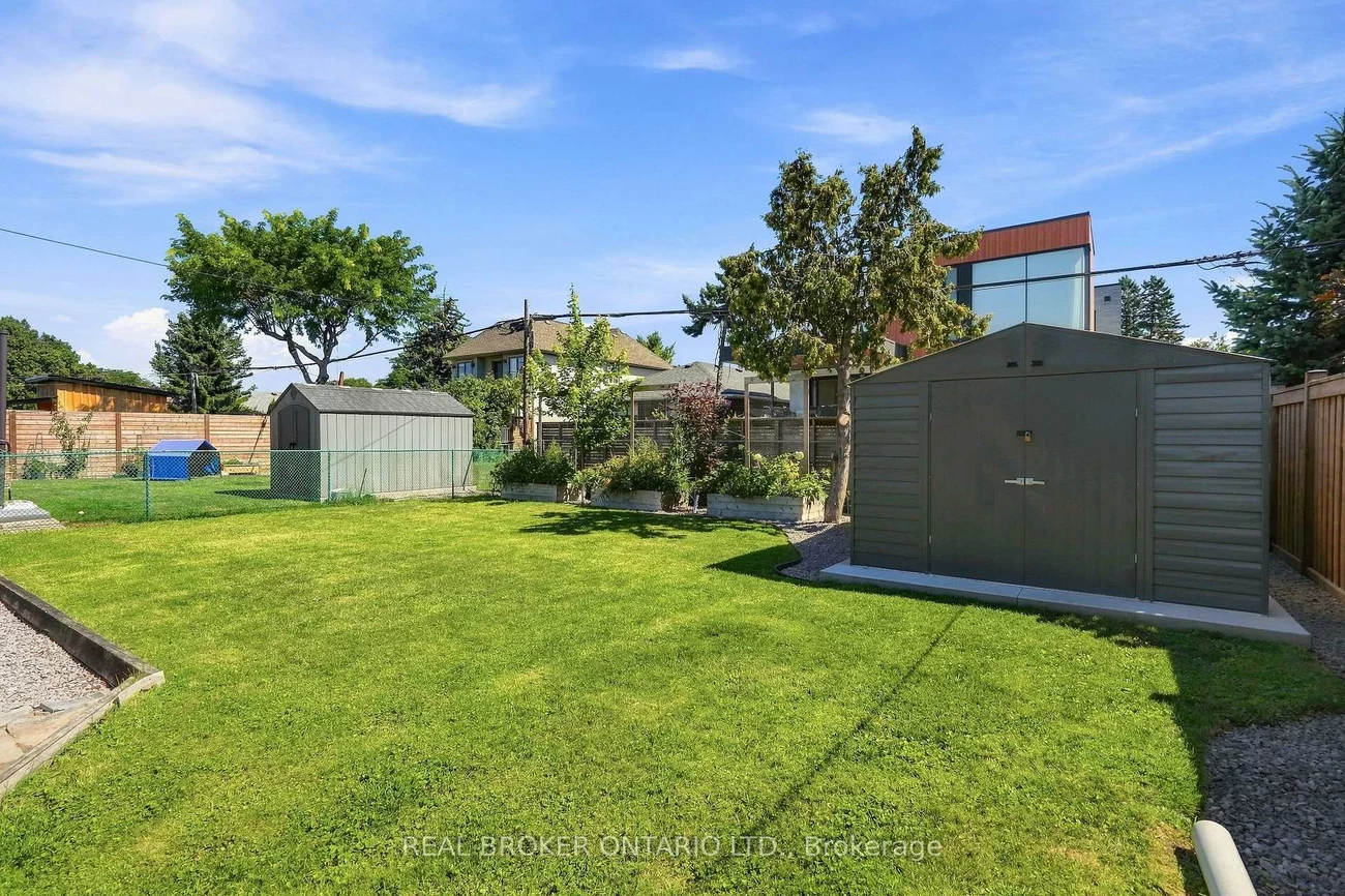 7, Allison, Stonegate-Queensway, Toronto