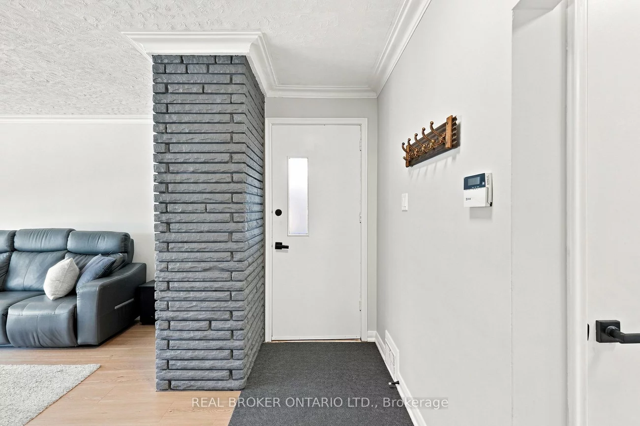 7, Allison, Stonegate-Queensway, Toronto