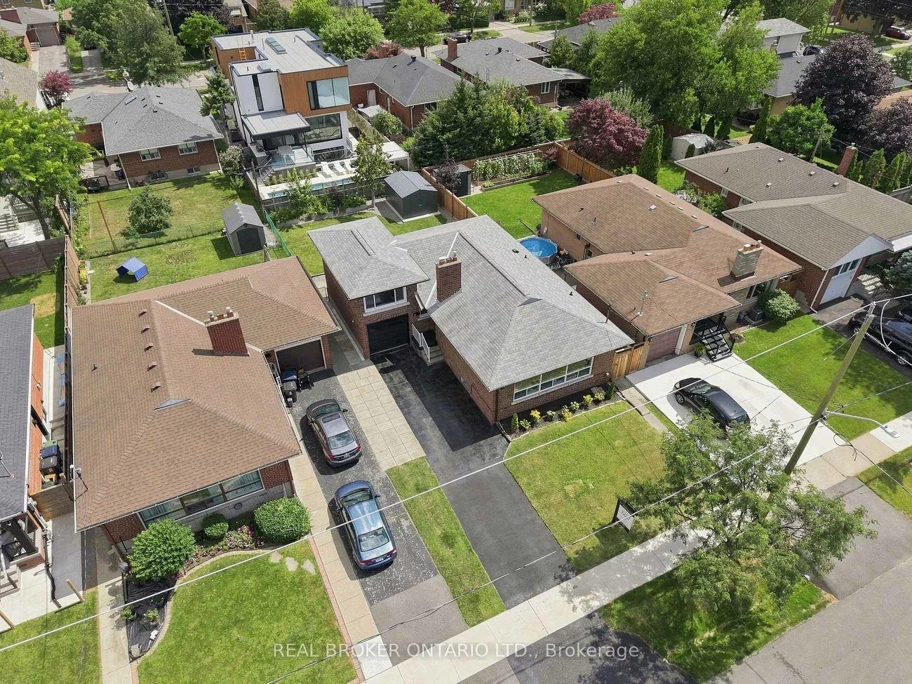 7, Allison, Stonegate-Queensway, Toronto