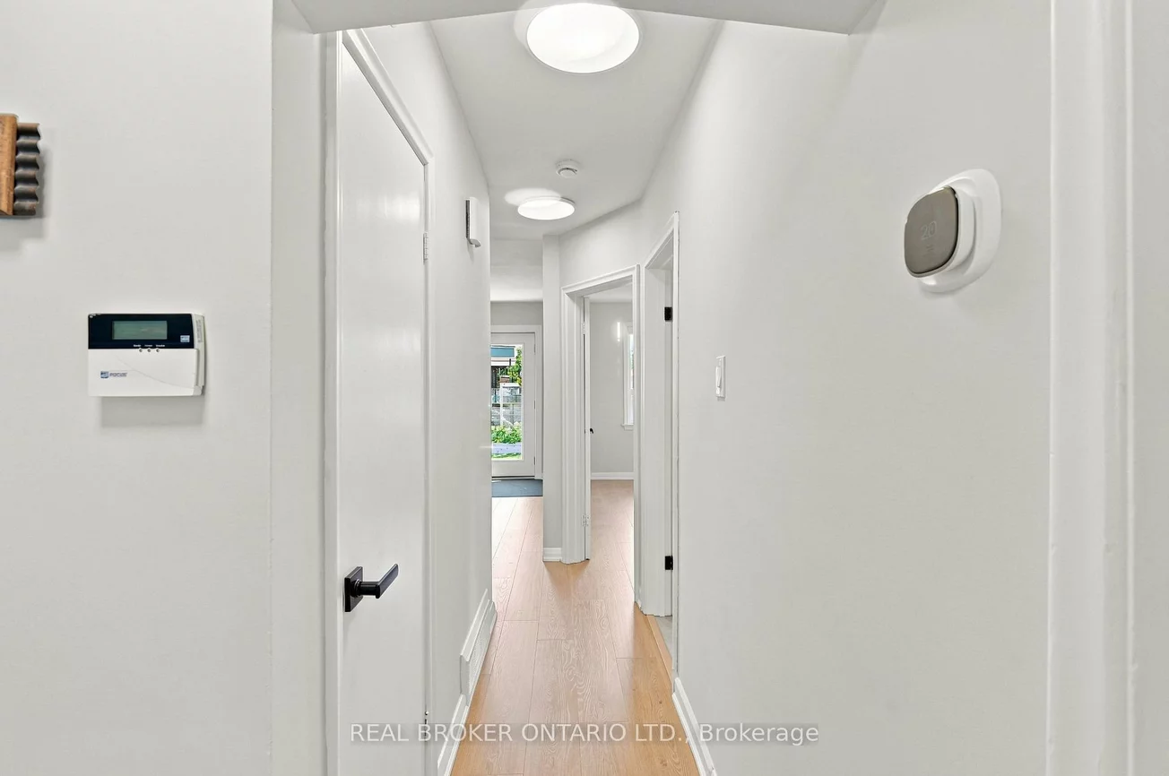 7, Allison, Stonegate-Queensway, Toronto