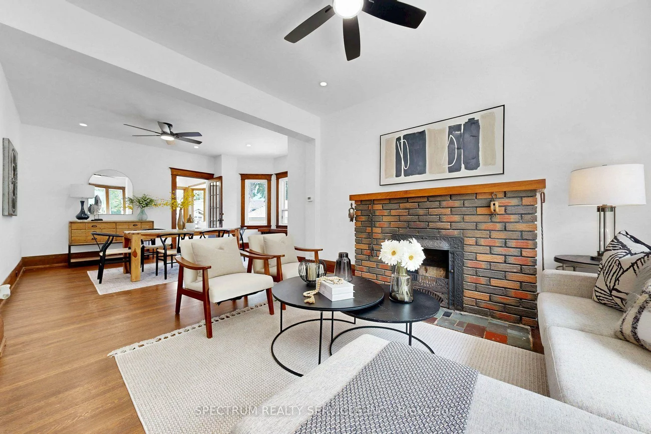 86, Church, Weston, Toronto
