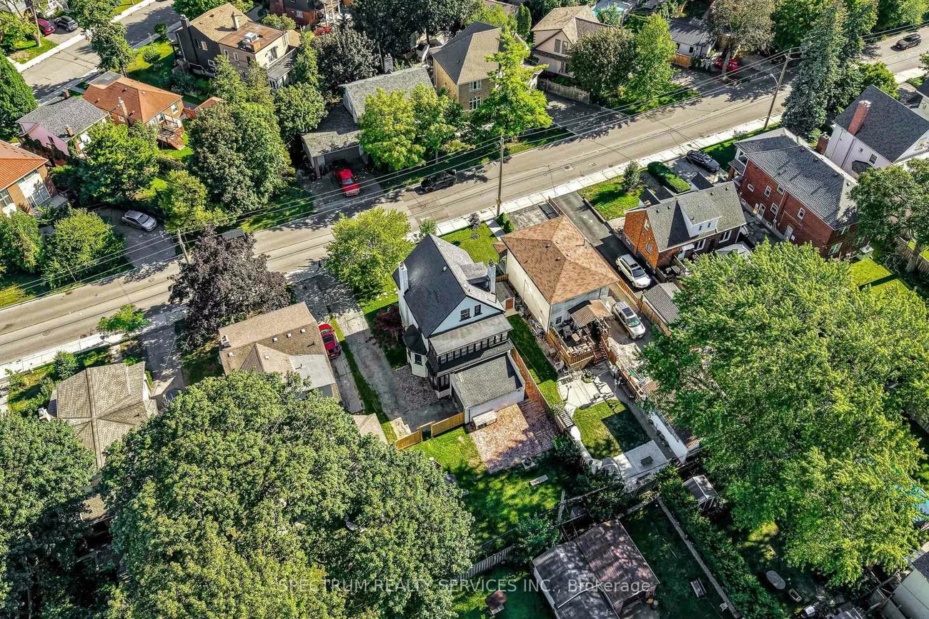 86, Church, Weston, Toronto