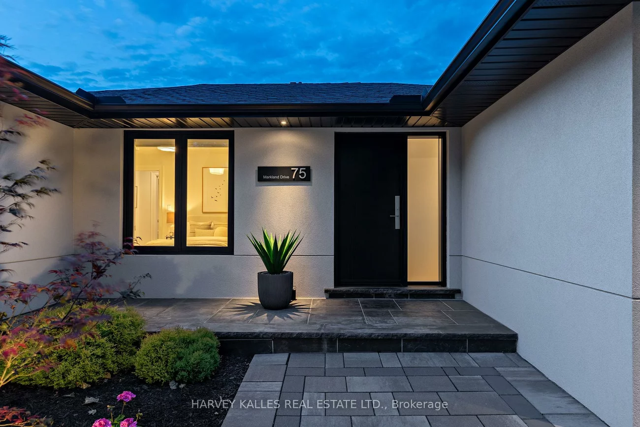 75, Markland, Markland Wood, Toronto