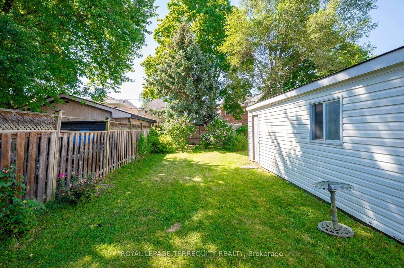 2307, Lawrence, Humber Heights, Toronto