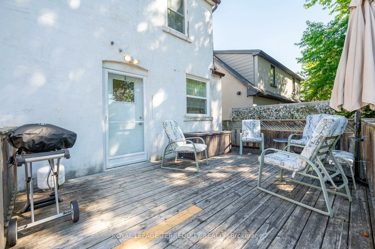 2307, Lawrence, Humber Heights, Toronto