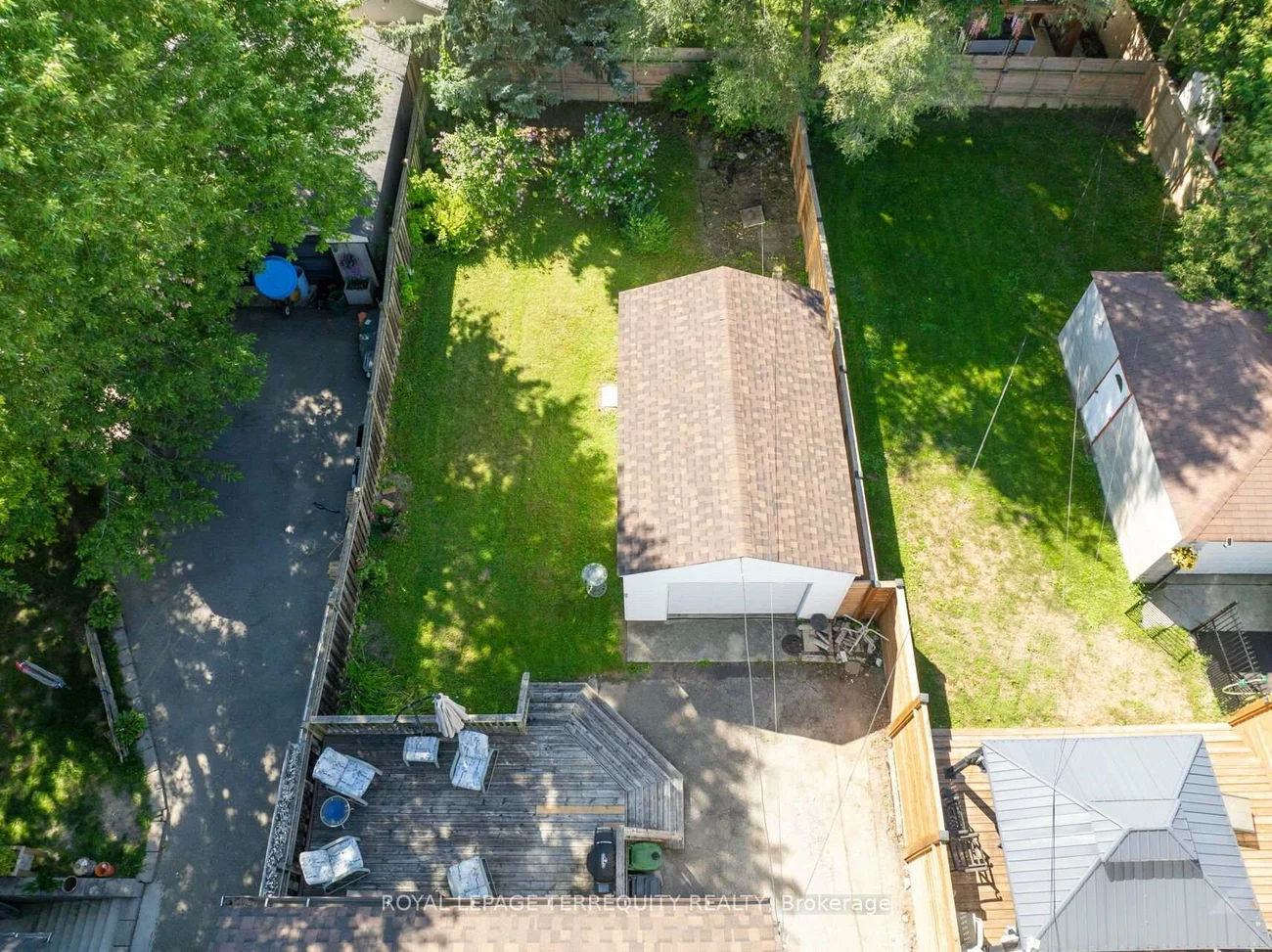 2307, Lawrence, Humber Heights, Toronto