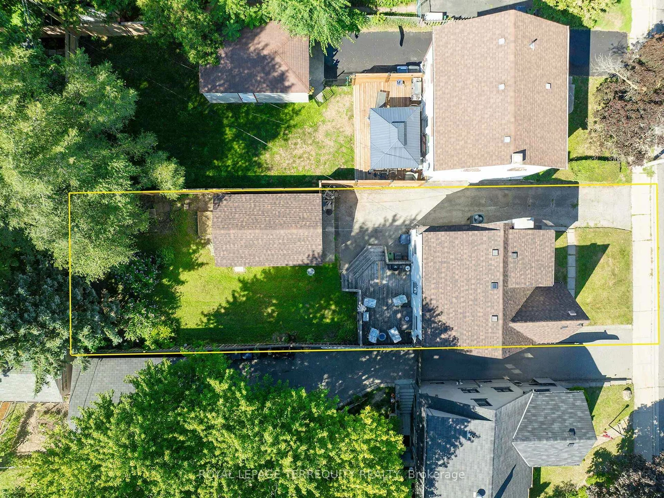 2307, Lawrence, Humber Heights, Toronto