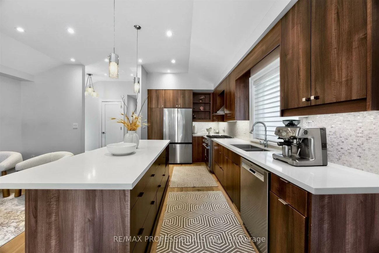 57, Merrygale, Eringate-Centennial-West Deane, Toronto