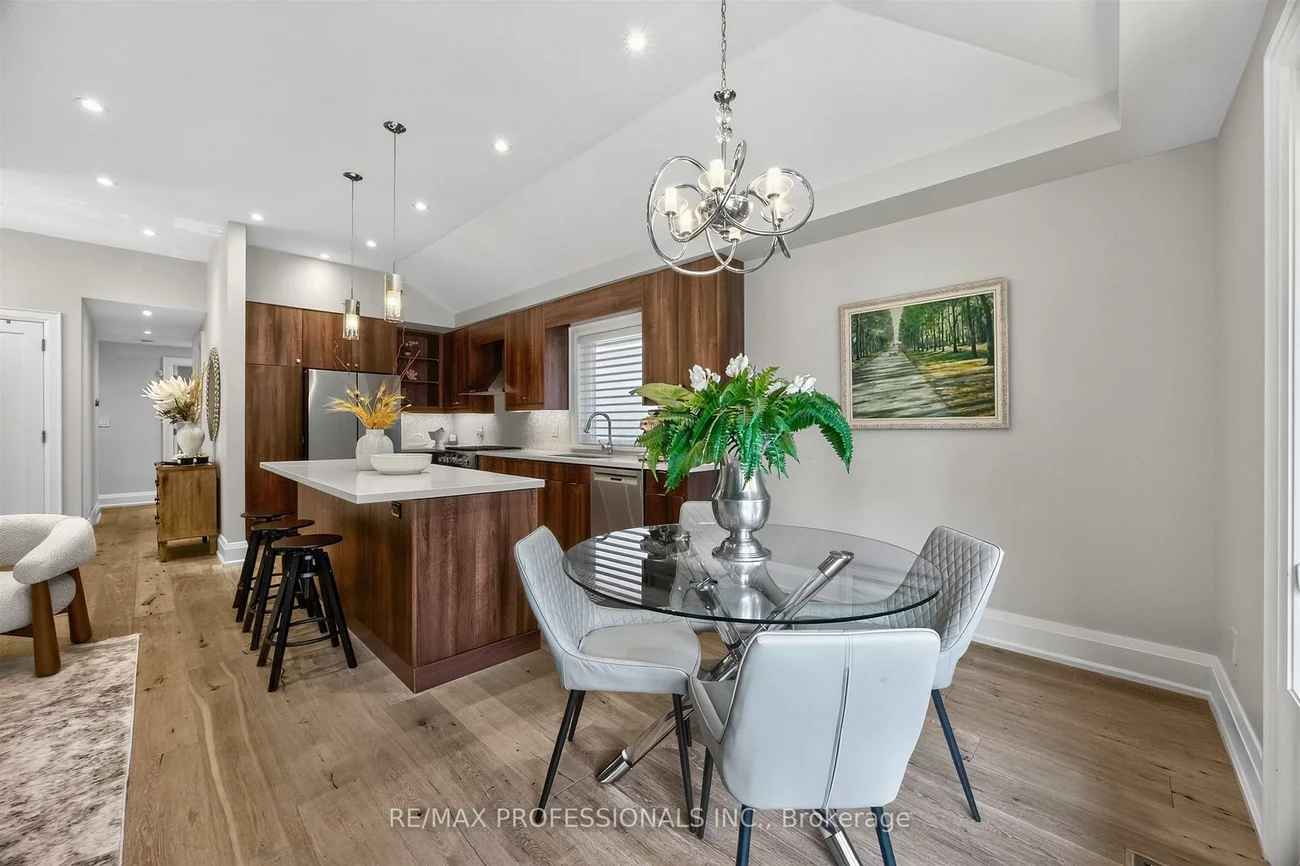 57, Merrygale, Eringate-Centennial-West Deane, Toronto