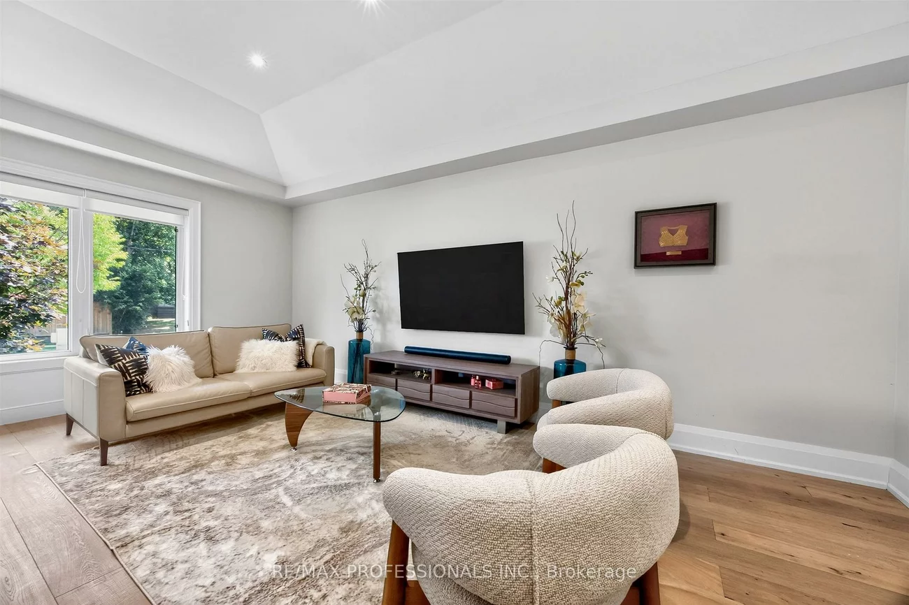 57, Merrygale, Eringate-Centennial-West Deane, Toronto
