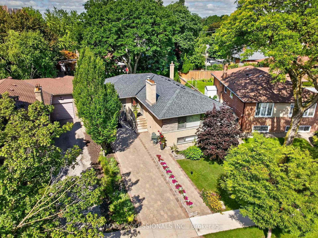 57, Merrygale, Eringate-Centennial-West Deane, Toronto