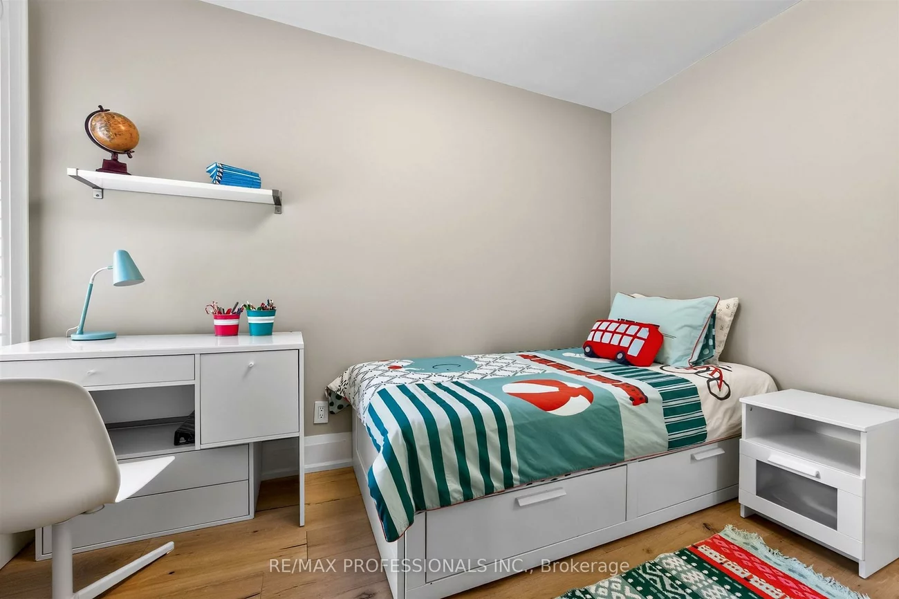 57, Merrygale, Eringate-Centennial-West Deane, Toronto