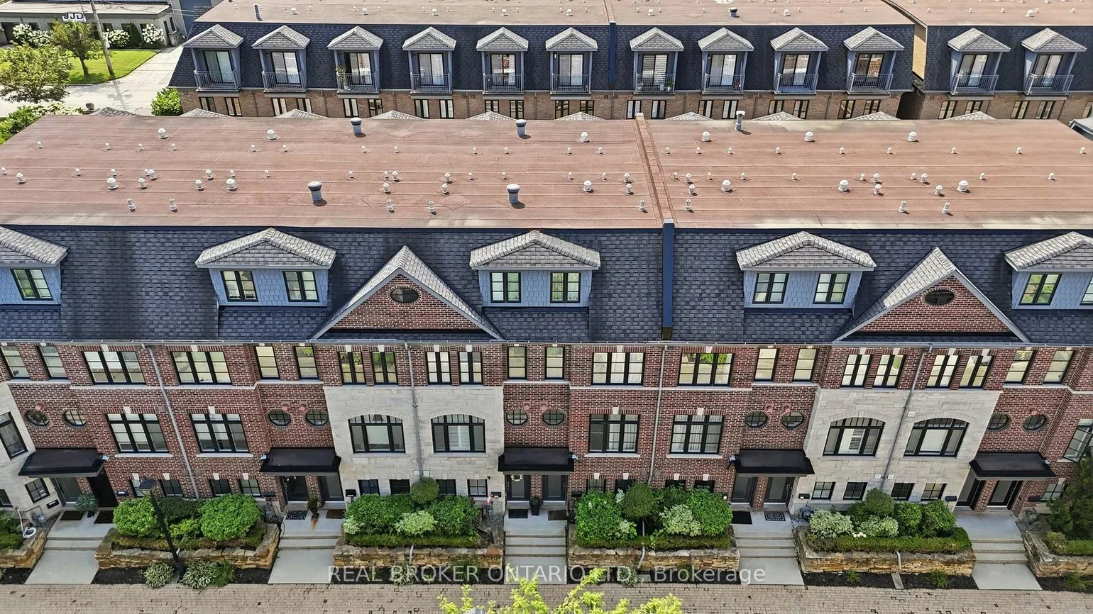 39, Lobo Mews, Islington-City Centre West, Toronto