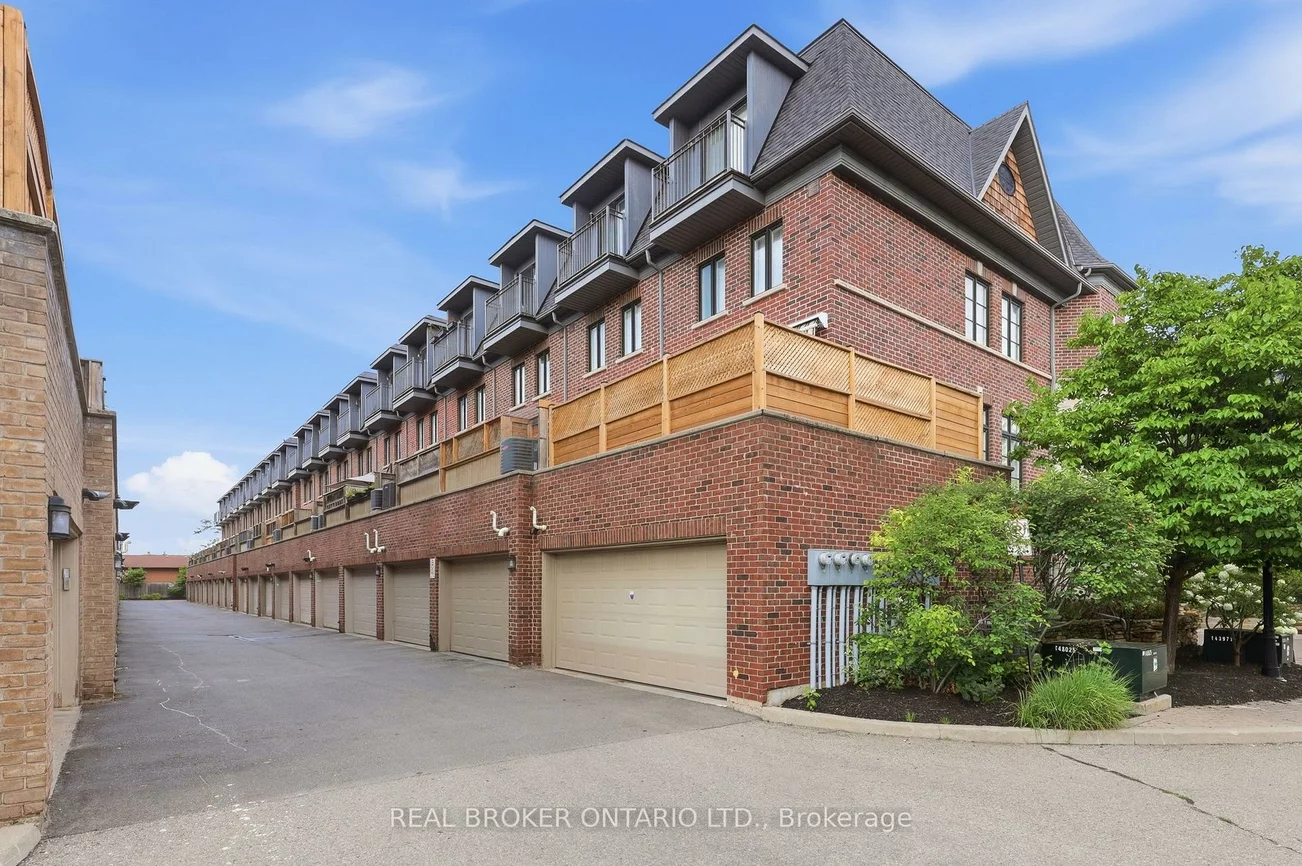 39, Lobo Mews, Islington-City Centre West, Toronto