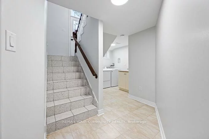 19, Hamer, Kingsview Village-The Westway, Toronto