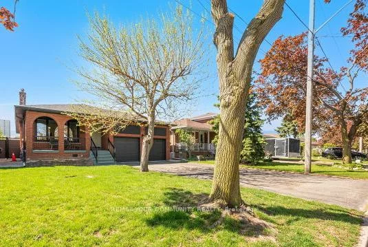 19, Hamer, Kingsview Village-The Westway, Toronto