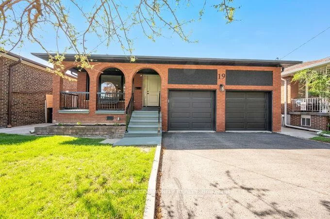 19, Hamer, Kingsview Village-The Westway, Toronto