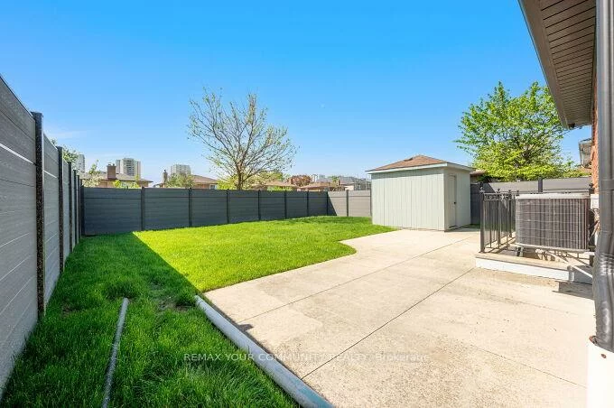 19, Hamer, Kingsview Village-The Westway, Toronto