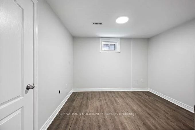 19, Hamer, Kingsview Village-The Westway, Toronto