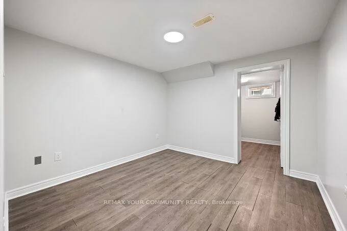 19, Hamer, Kingsview Village-The Westway, Toronto