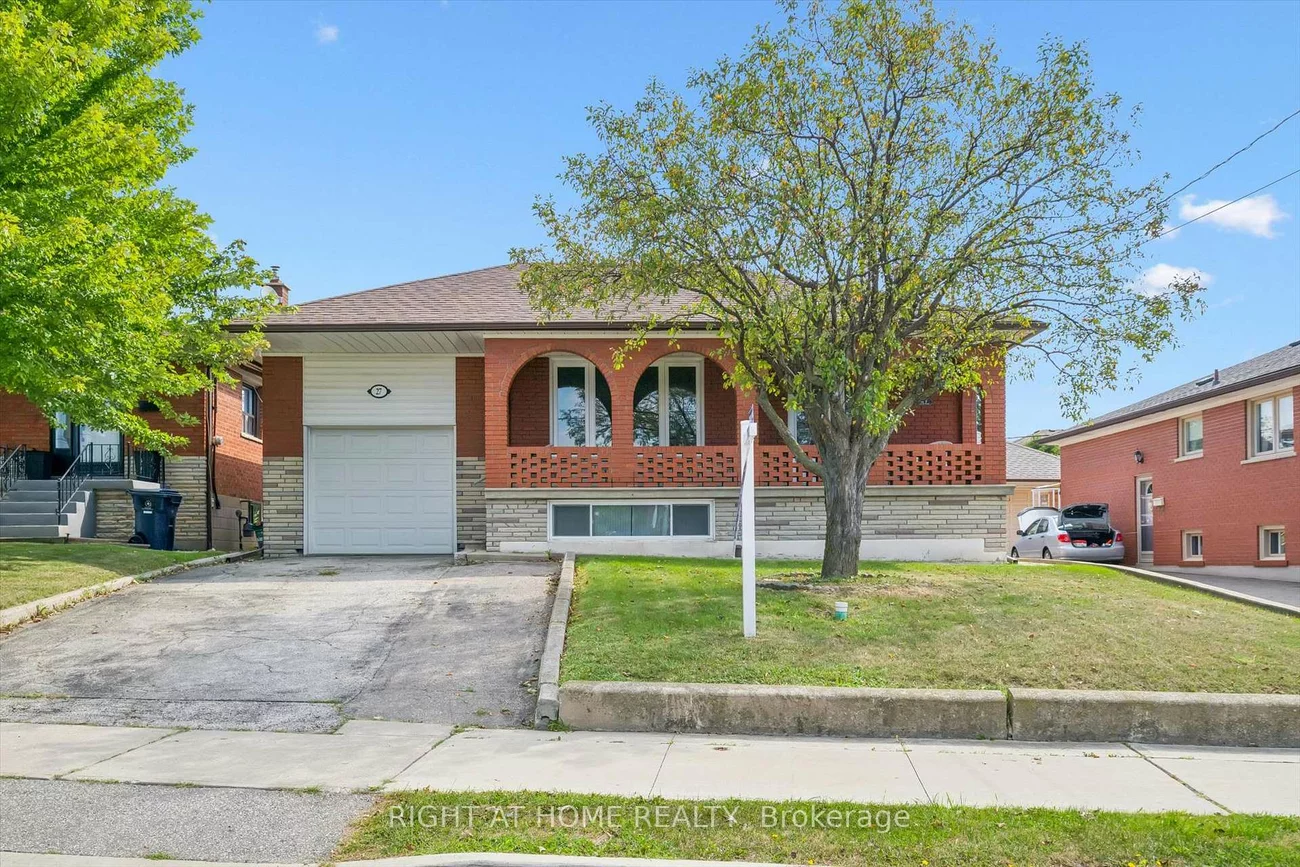 27, Jocada, Maple Leaf, Toronto