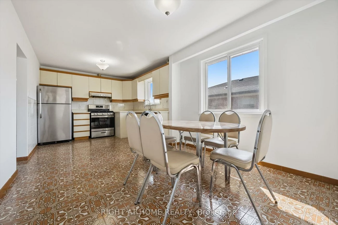 27, Jocada, Maple Leaf, Toronto