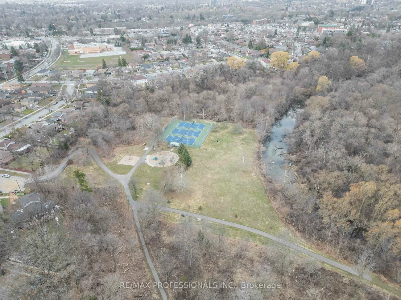 14, Dashwood, Thistletown-Beaumonde Heights, Toronto