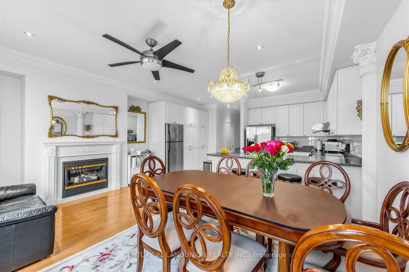 28, Herzberg, York University Heights, Toronto