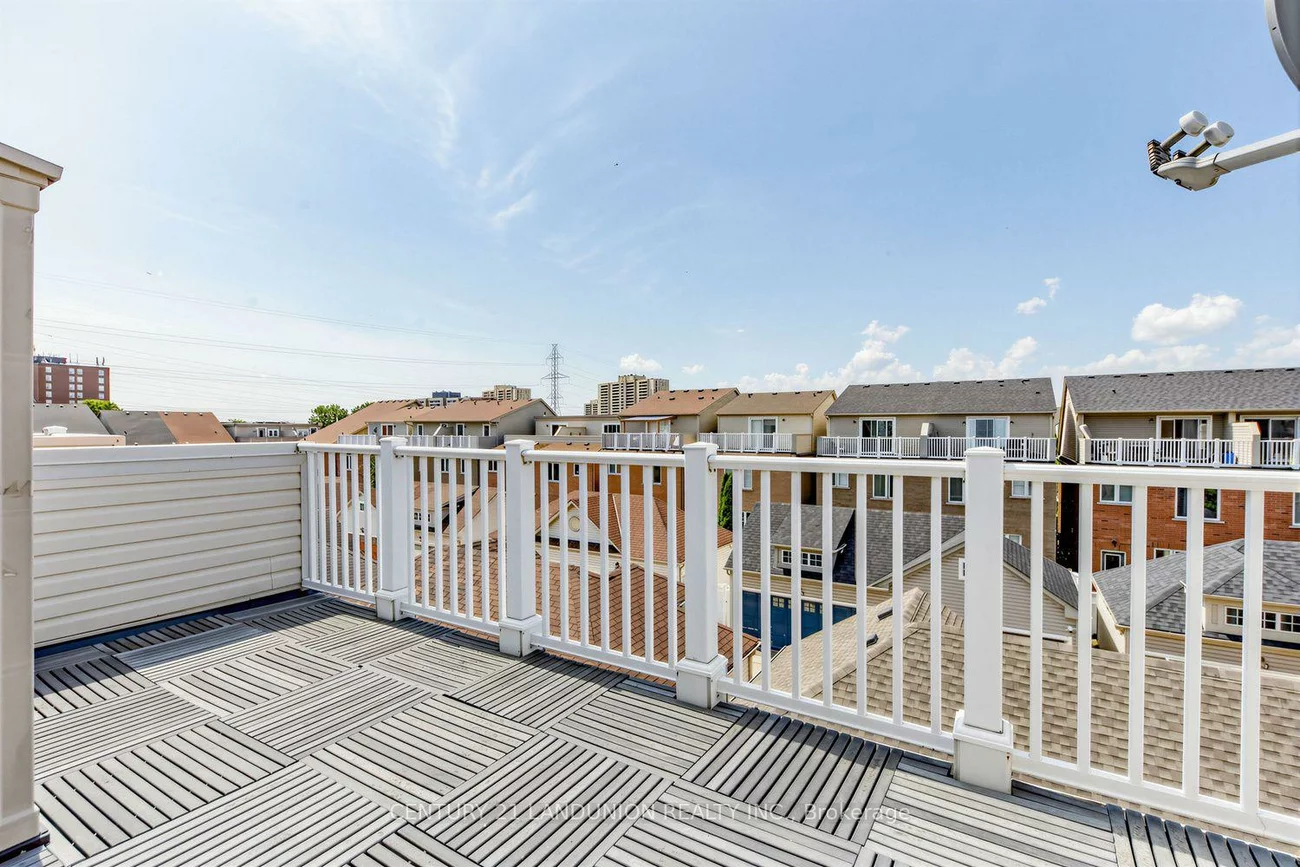 28, Herzberg, York University Heights, Toronto