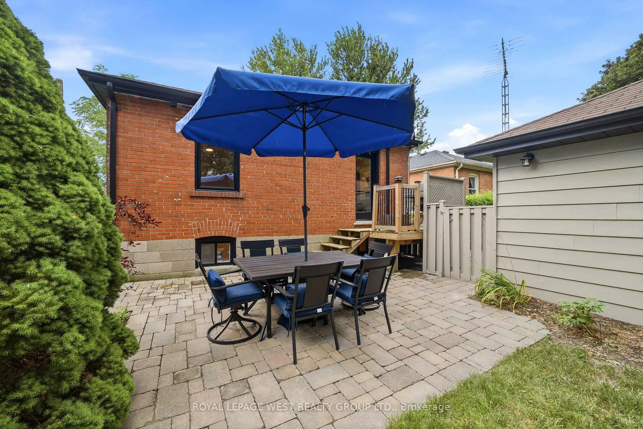 72, Mervyn, Islington-City Centre West, Toronto
