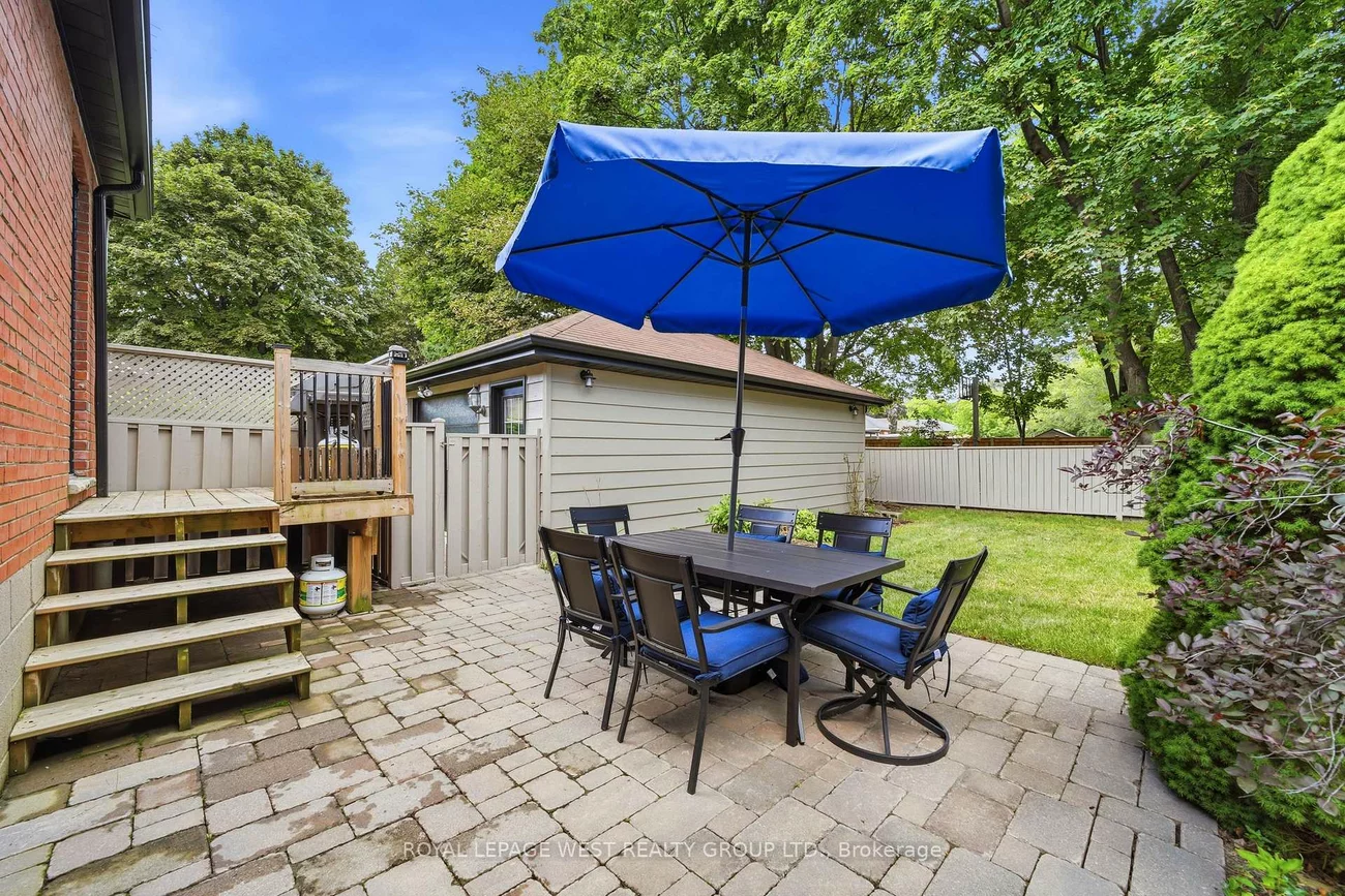 72, Mervyn, Islington-City Centre West, Toronto