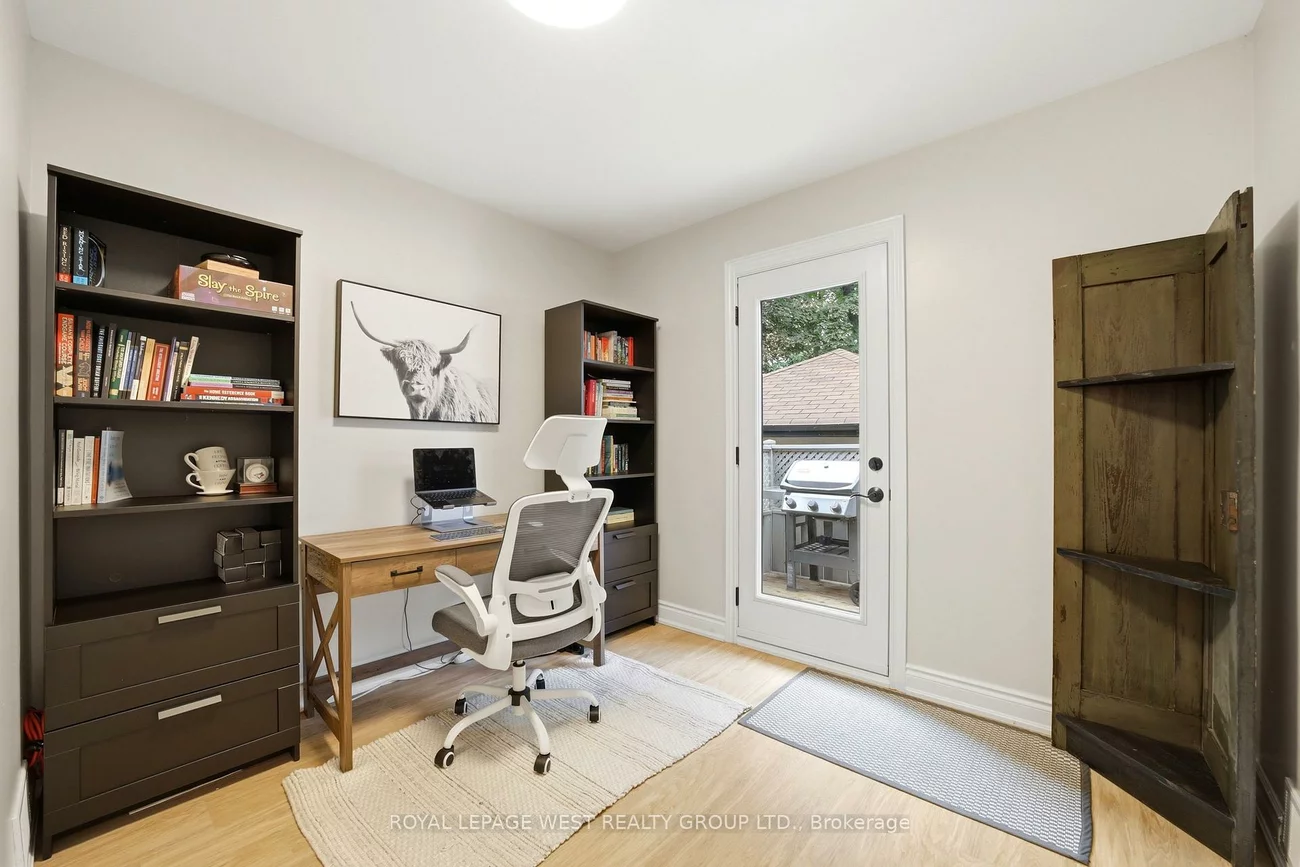 72, Mervyn, Islington-City Centre West, Toronto