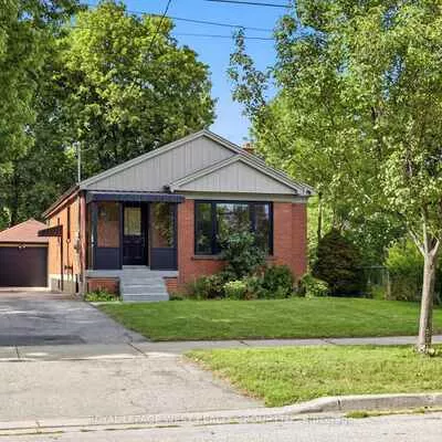 72, Mervyn, Islington-City Centre West, Toronto