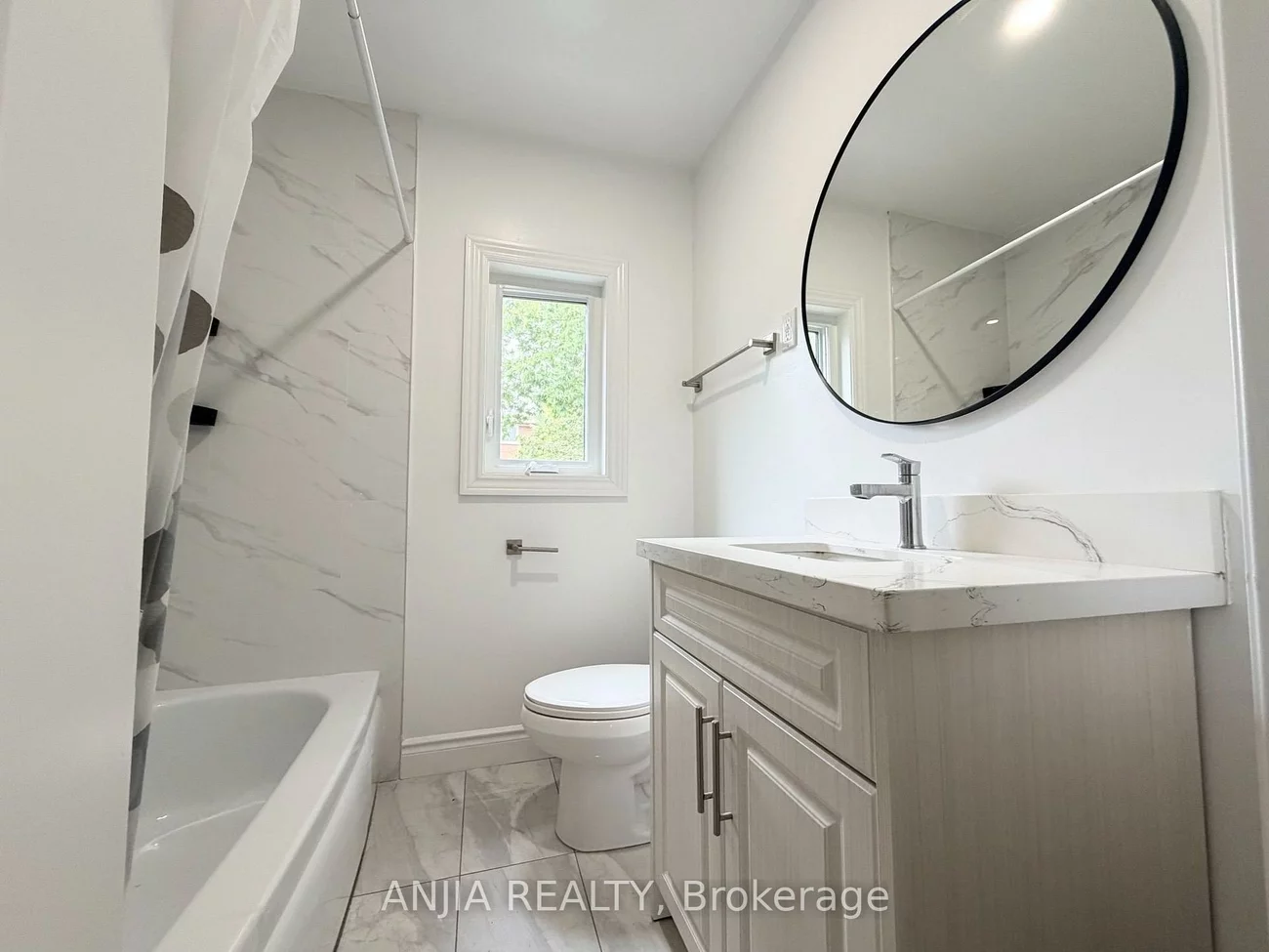 77, Nash, Downsview-Roding-CFB, Toronto