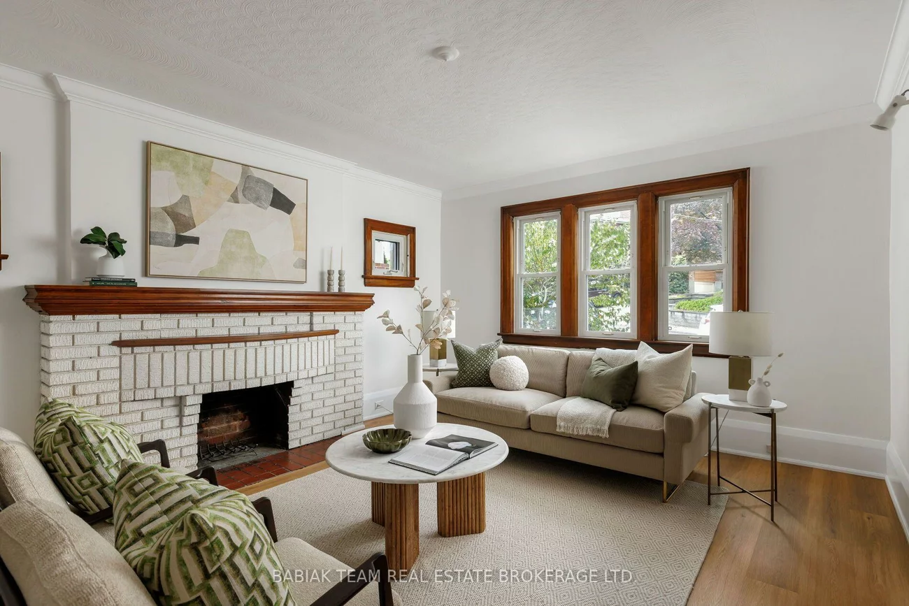 93, Glendonwynne, High Park North, Toronto