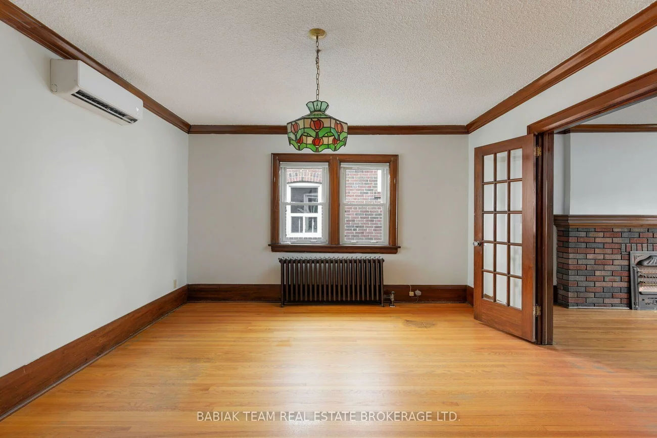 93, Glendonwynne, High Park North, Toronto