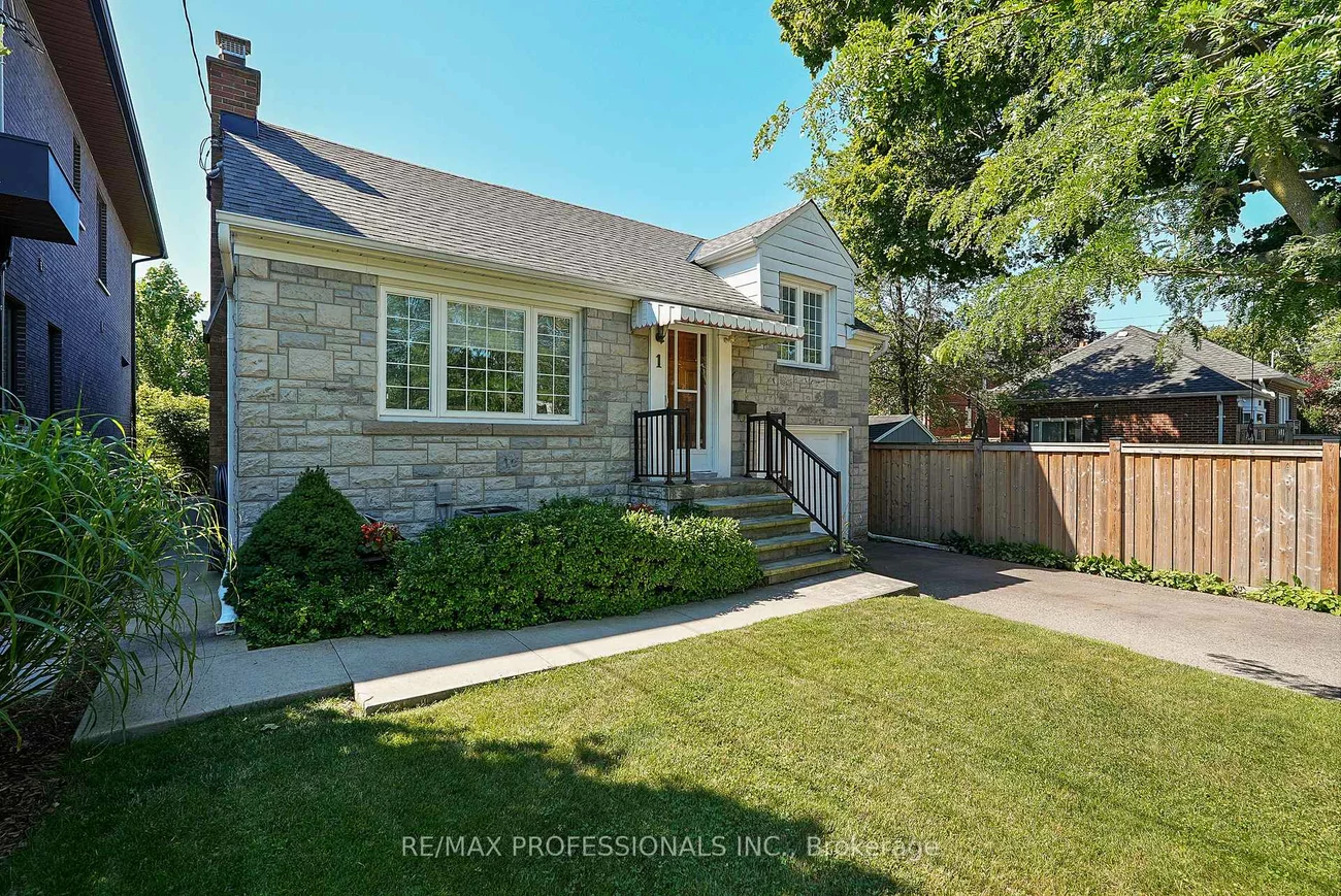 1, Bernice, Stonegate-Queensway, Toronto