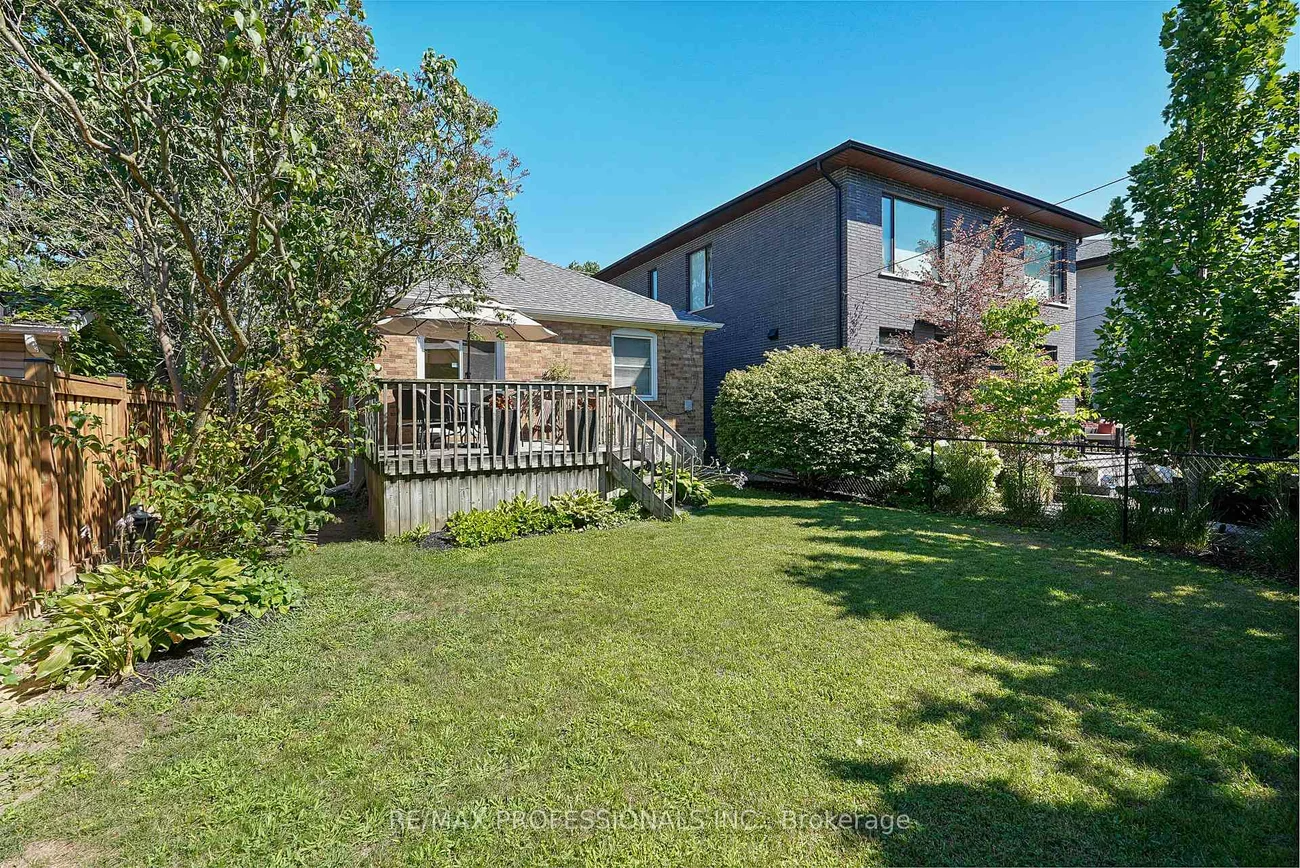 1, Bernice, Stonegate-Queensway, Toronto