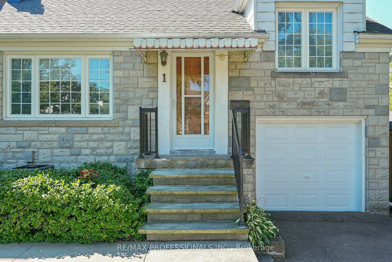 1, Bernice, Stonegate-Queensway, Toronto