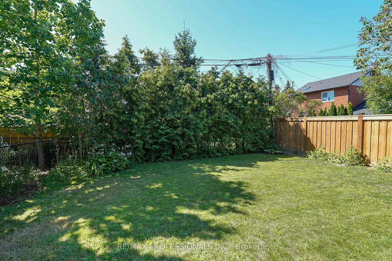 1, Bernice, Stonegate-Queensway, Toronto