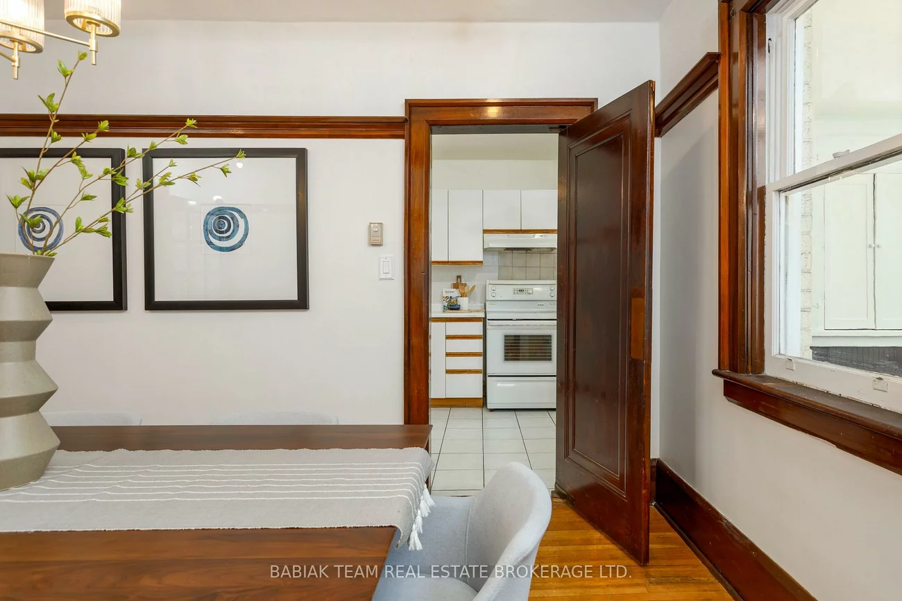 403, Durie, Runnymede-Bloor West Village, Toronto
