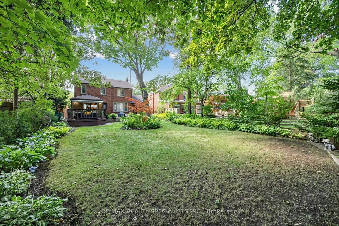 1211, Royal York, Edenbridge-Humber Valley, Toronto