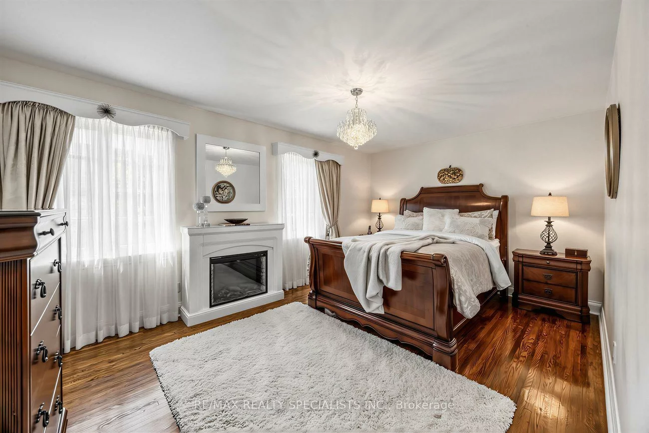 1211, Royal York, Edenbridge-Humber Valley, Toronto