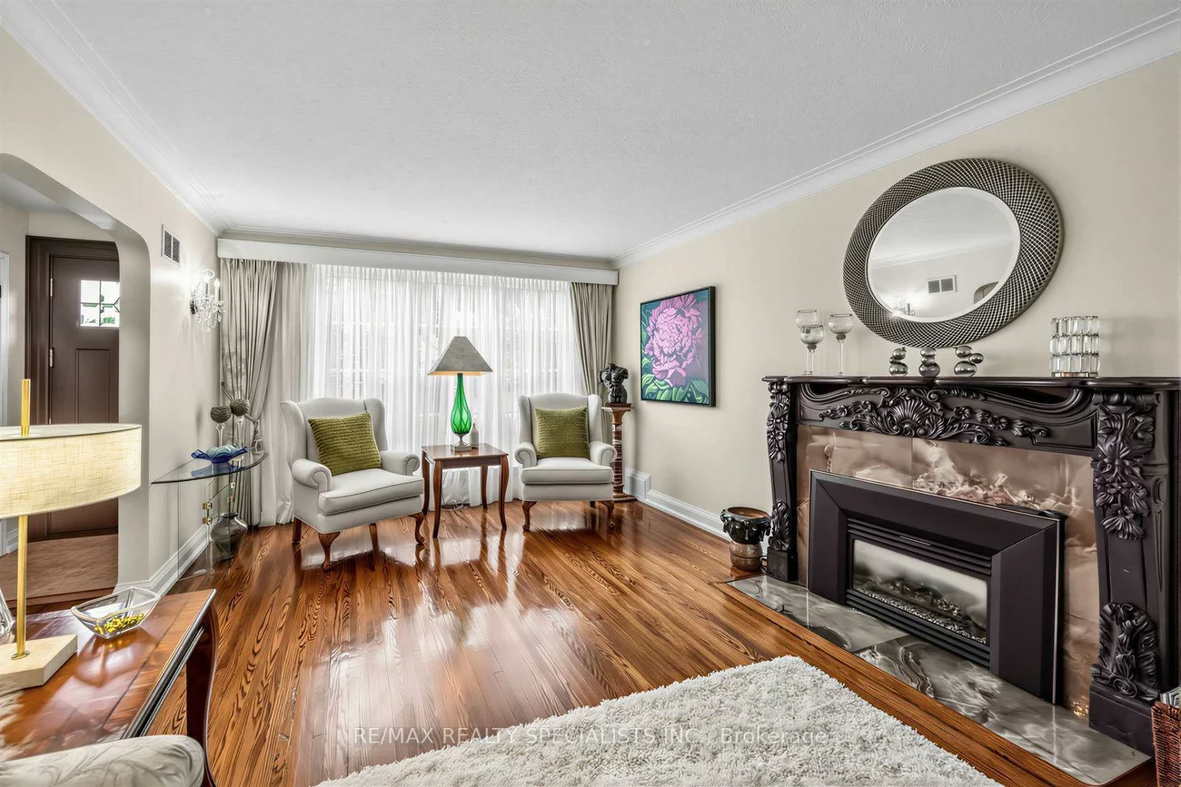 1211, Royal York, Edenbridge-Humber Valley, Toronto