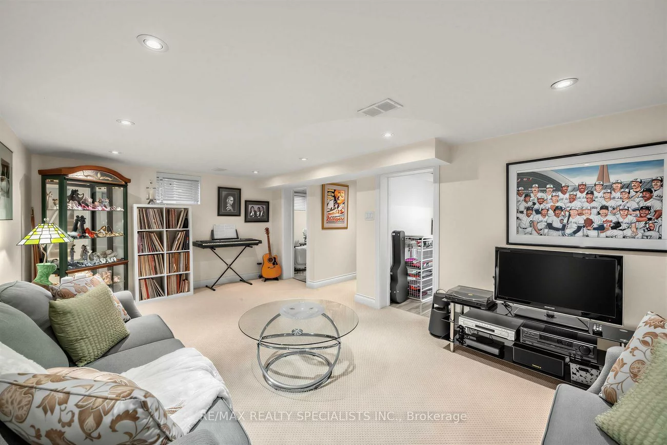 1211, Royal York, Edenbridge-Humber Valley, Toronto