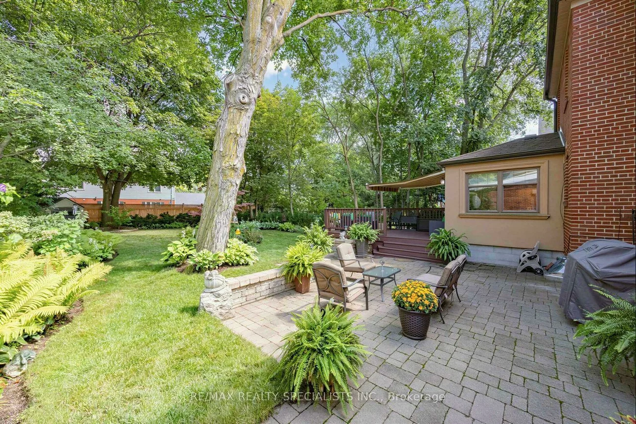 1211, Royal York, Edenbridge-Humber Valley, Toronto