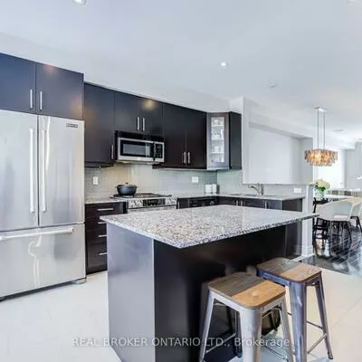39, Ruby Lang, Mimico, Toronto